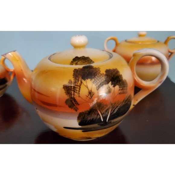 Hand Painted Japanese Teapot Set - Picture 5 of 12